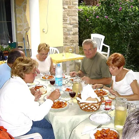 Familia Gæstehus Hévíz