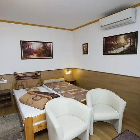 Familia Гостевой дом